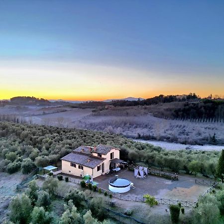 Villa Degli Olivi Nature سيينا المظهر الخارجي الصورة